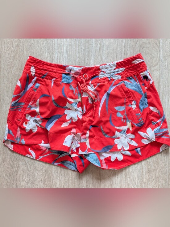 Athleta Other - Athleta Red Floral Drawstring Beach Shorts